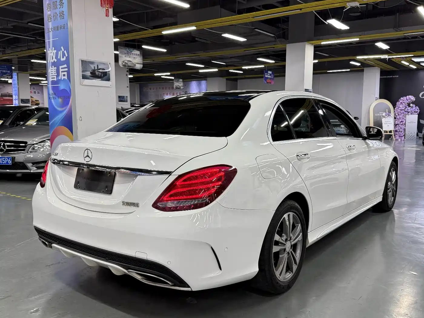 Mercedes-Benz C-Class 2016 C 200 L Sport фото 9
