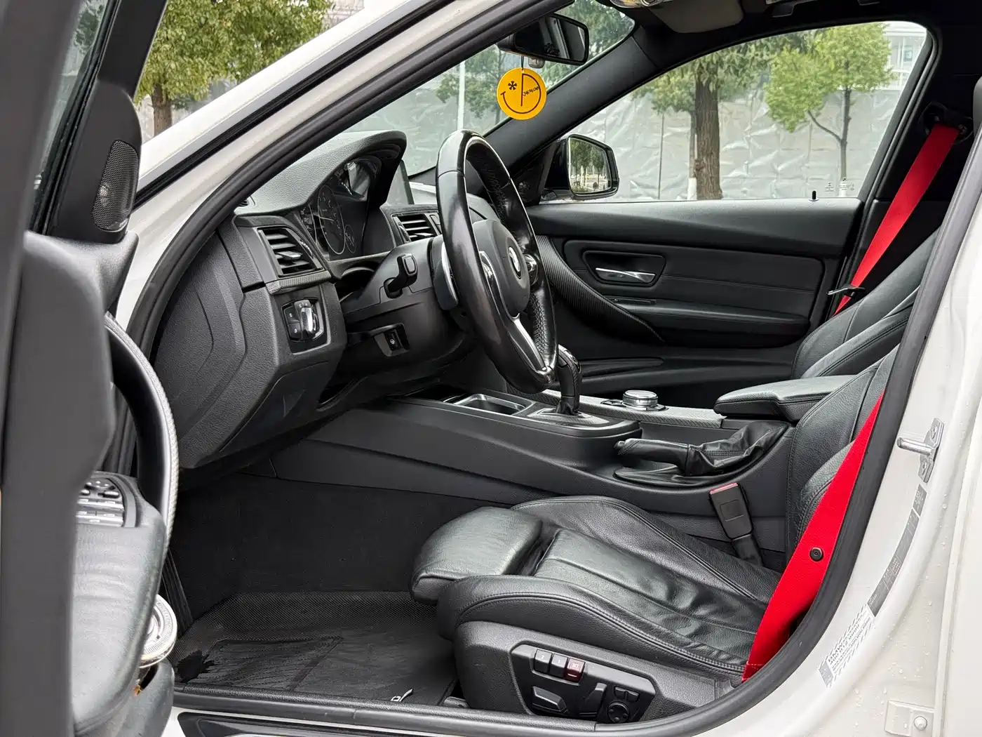 BMW 3 Series 2015 328i M Sport фото 5