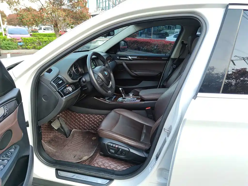 BMW X4 2014 xDrive20i X Design Package фото 4