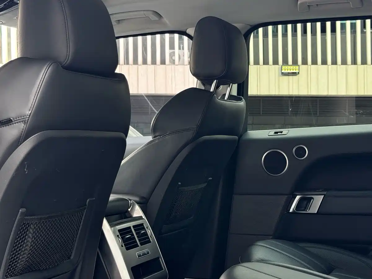 Фото 6 - Land Rover Range Rover Sport