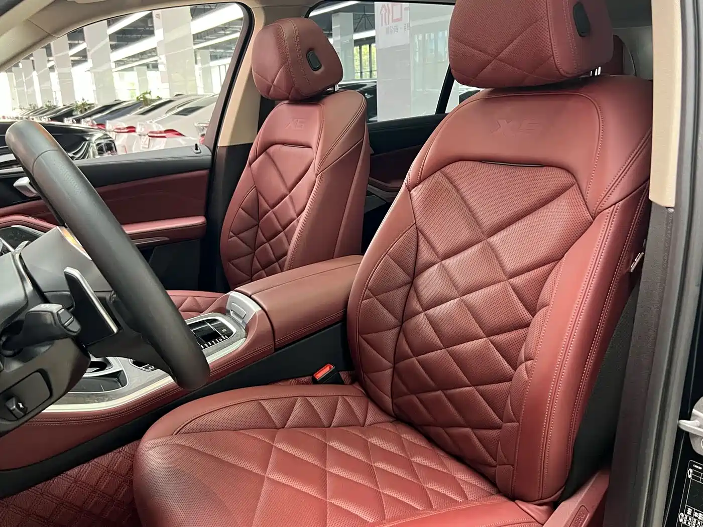 BMW X5 2023 xDrive 30Li Premium M Sport Package фото 9