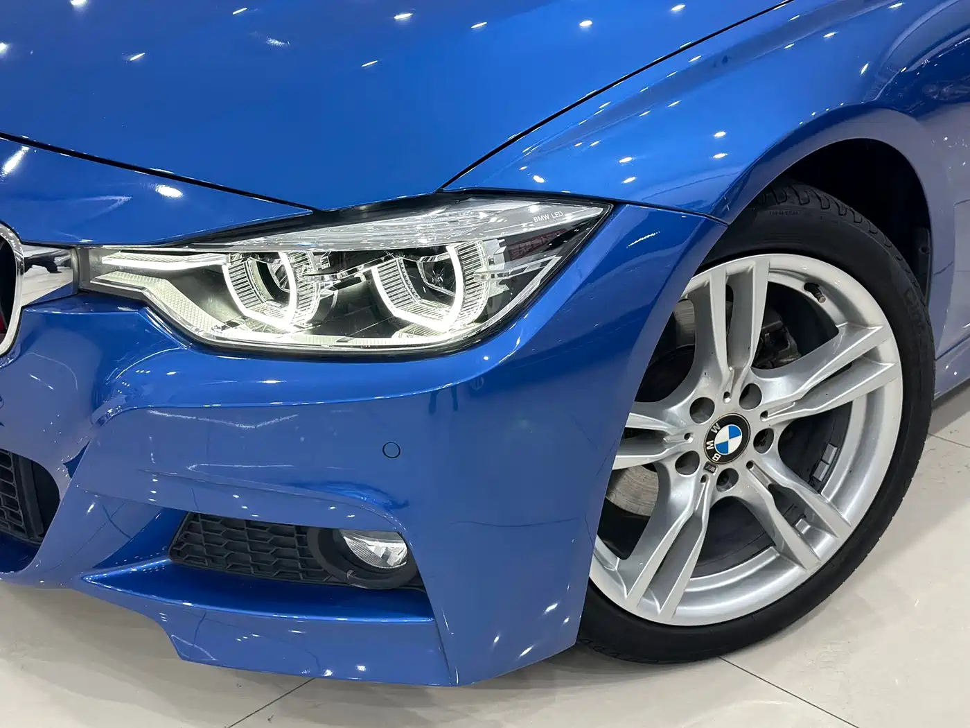 BMW 3 Series 2019 320Li M Sport Package фото 30