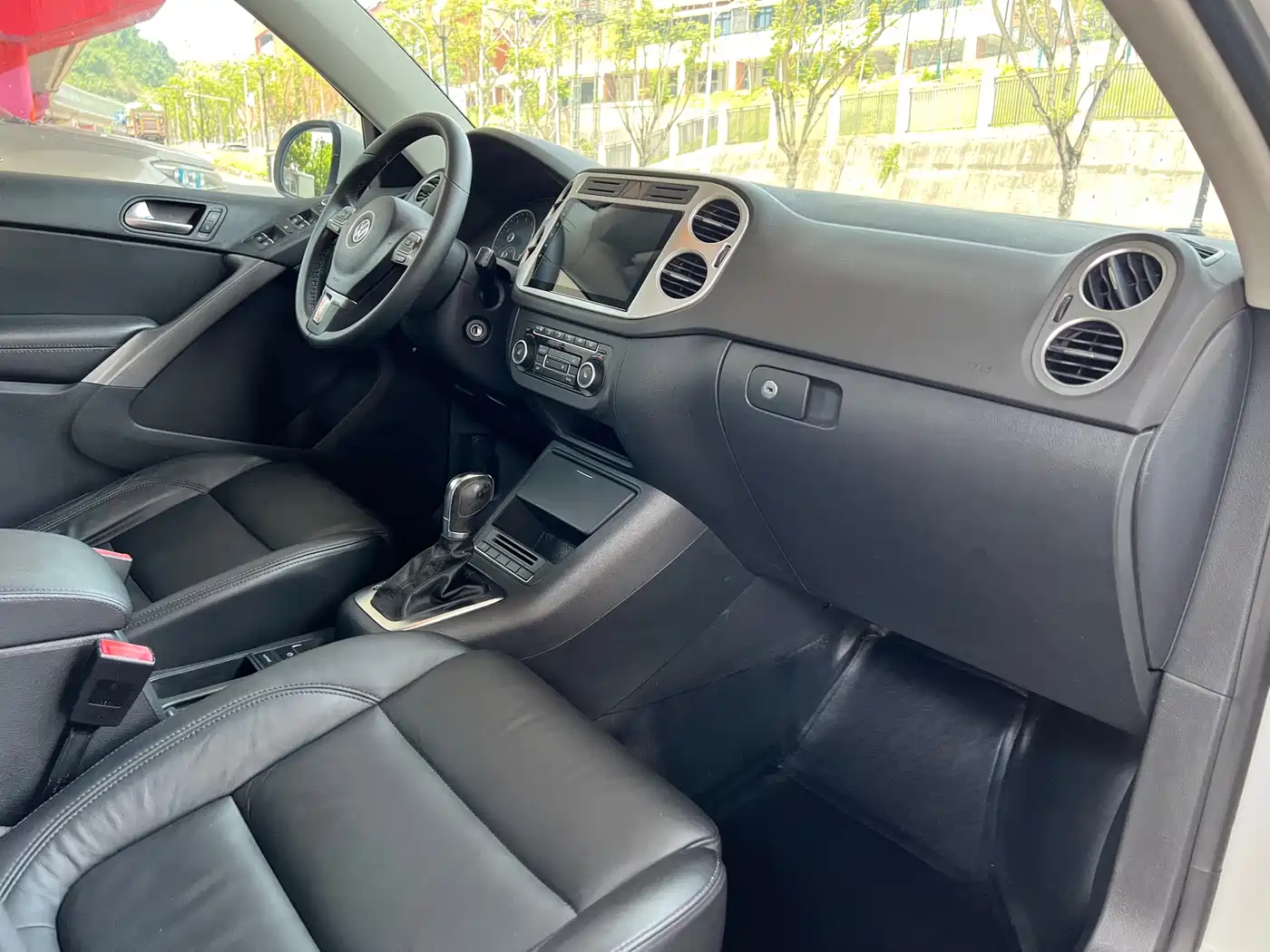 Volkswagen Tiguan 2012 1.8TSI Automatic 4WD Elite Edition фото 25