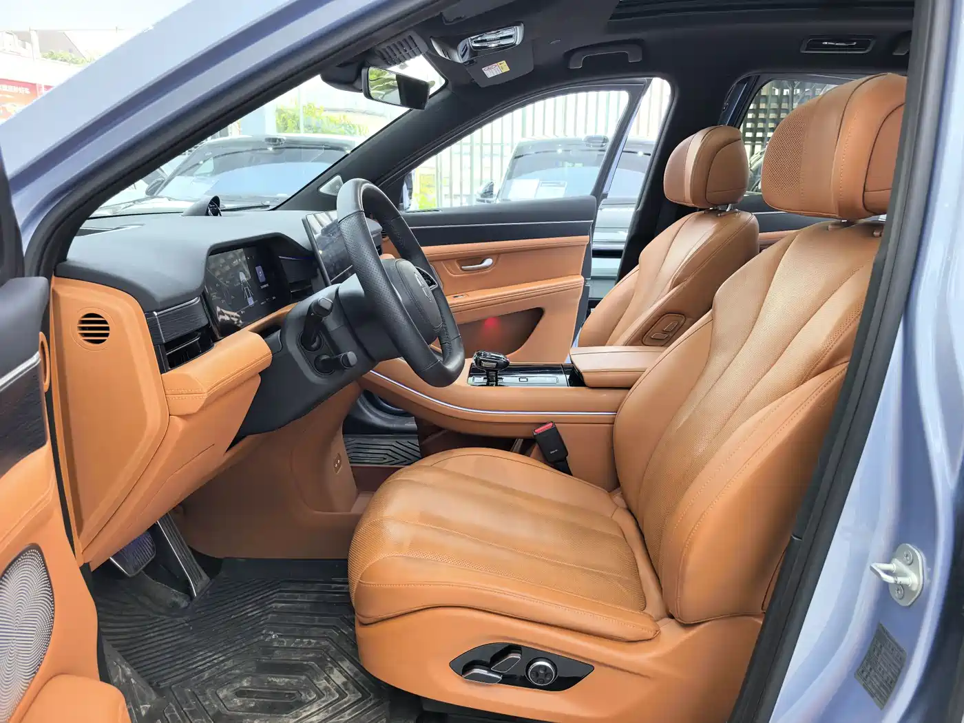 AITO Wenjie AITO M7 2024 1.5T Smart Drive AWD Pro 5-seater фото 7