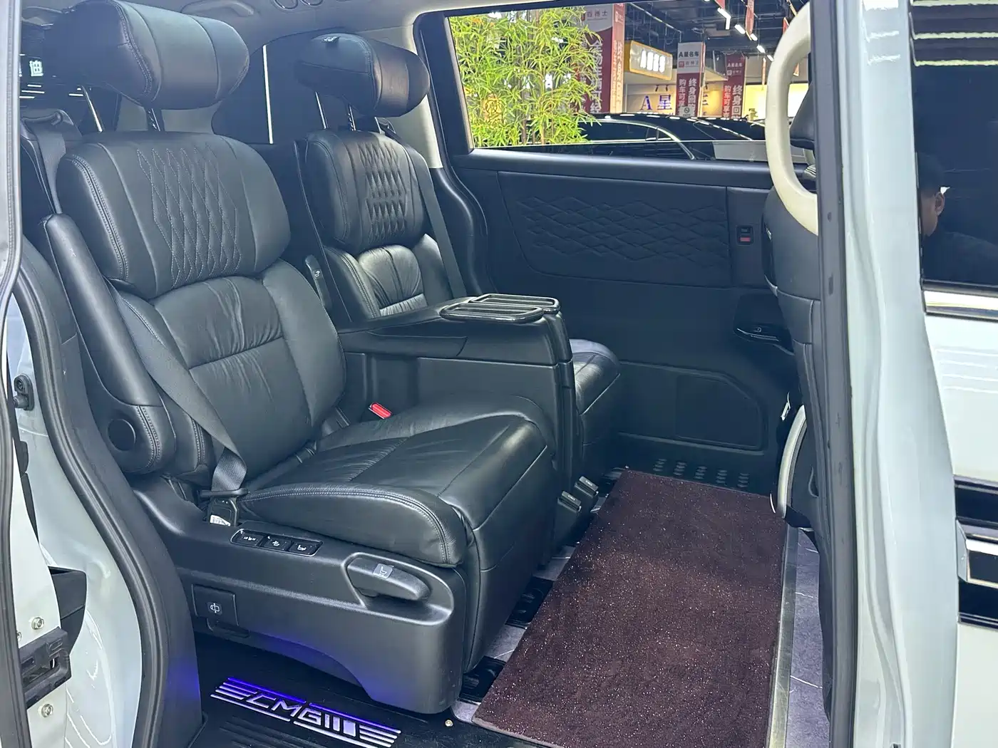 Honda Elysion 2024 2024 2.0L e:HEV Luxury Edition