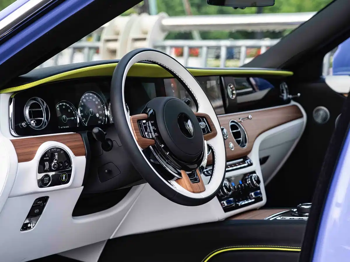 ROLLS-ROYCE GUST