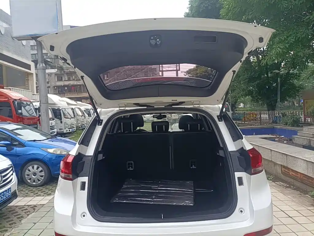 Haval H6 Coupe 2019 1.5T Auto 2WD Luxury Smart Edition China VI фото 19