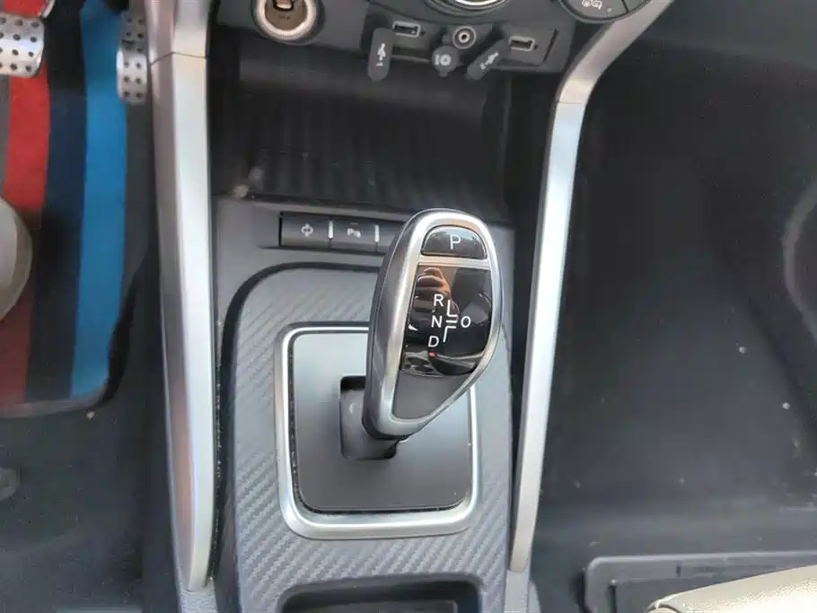 BYD Yuan New Energy 2018 EV360 Smart Connected Cool Type фото 16