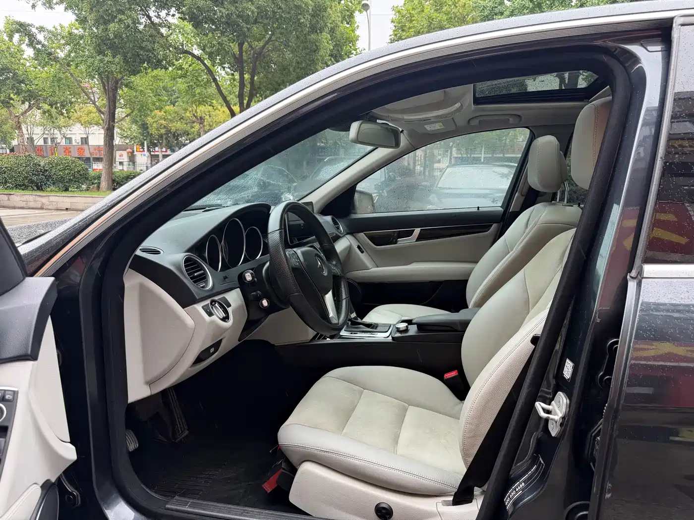 Mercedes-Benz C-Class 2014 2013 C 260 Fashion Grand Edition