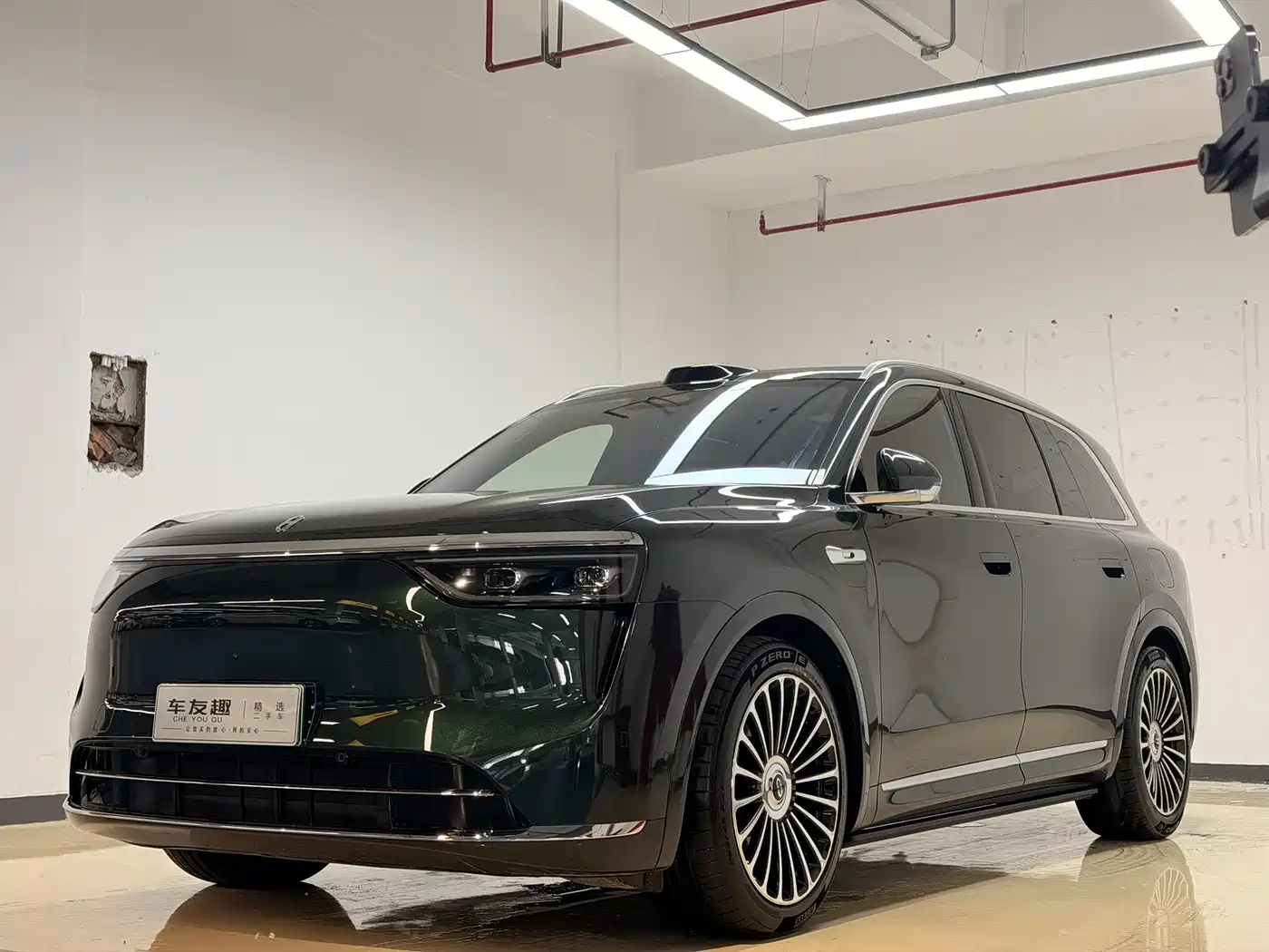 AITO Wenjie AITO M8 2025 Range Extender Max+ Edition 53.4kWh 5-seater