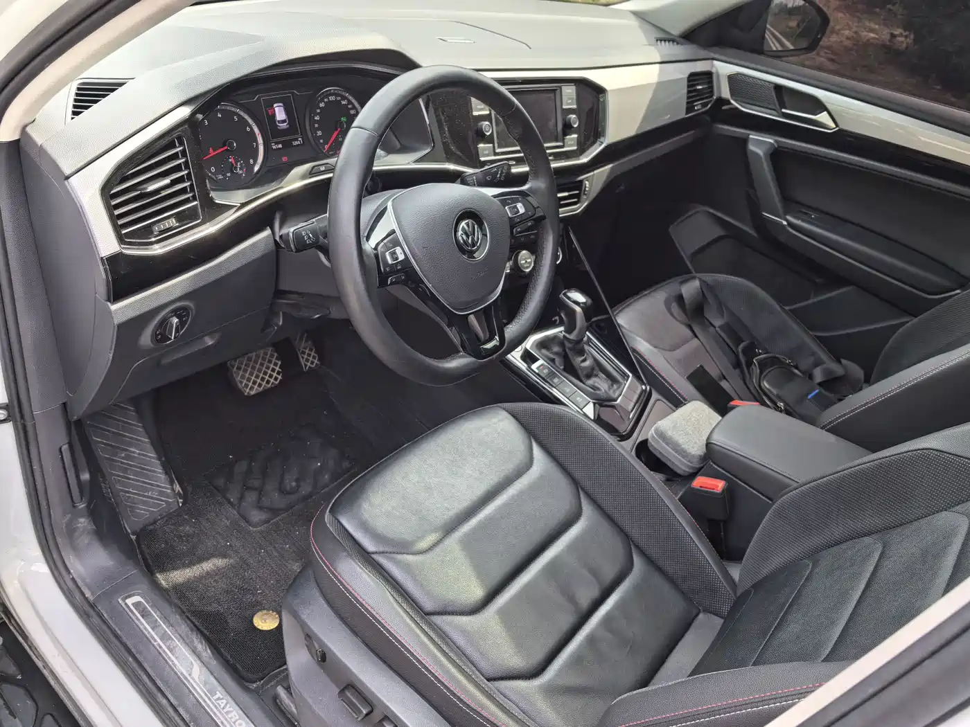 Volkswagen Tayron 2019 Expedition 280TSI 2WD Luxury (China VI) фото 6