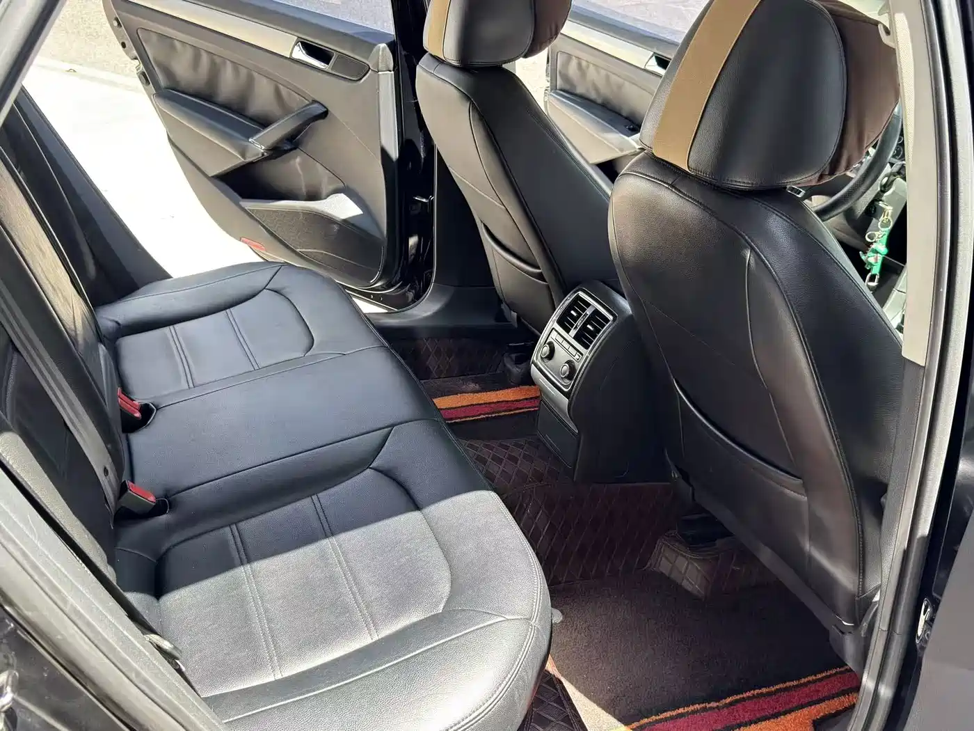 Volkswagen Passat 2012 2011 1.8TSI DSG Honor Edition