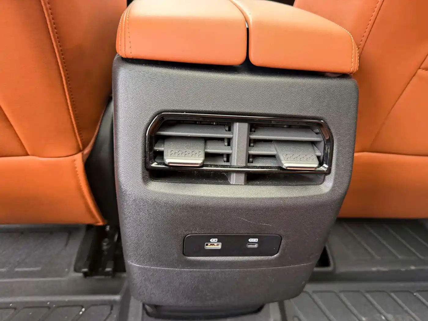 Jetour Shanhai L7 2025 2024 Model 1.5T 120km MAX+ 7-Seater