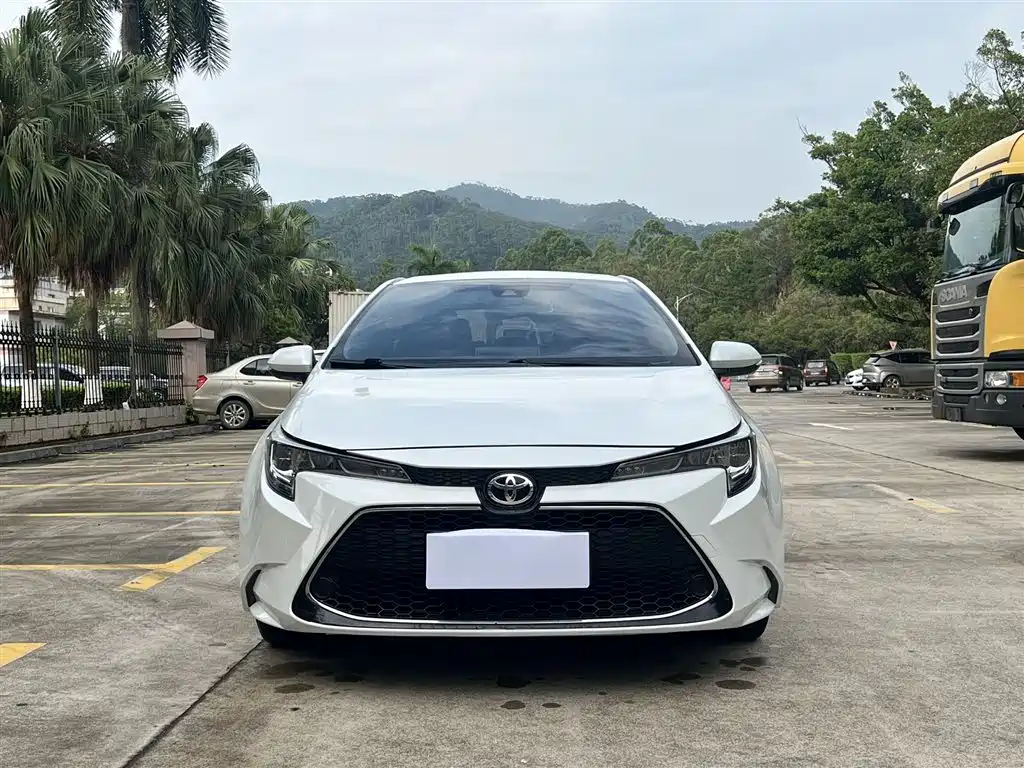 Toyota Levin 2021 185T CVT Luxury Edition фото 2