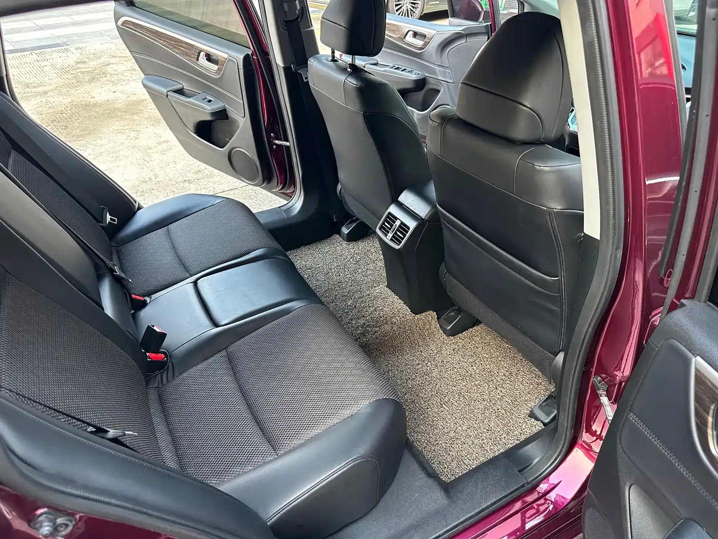 Honda Jade 2018 2017 1.8L Automatic Comfort Edition 5-seater