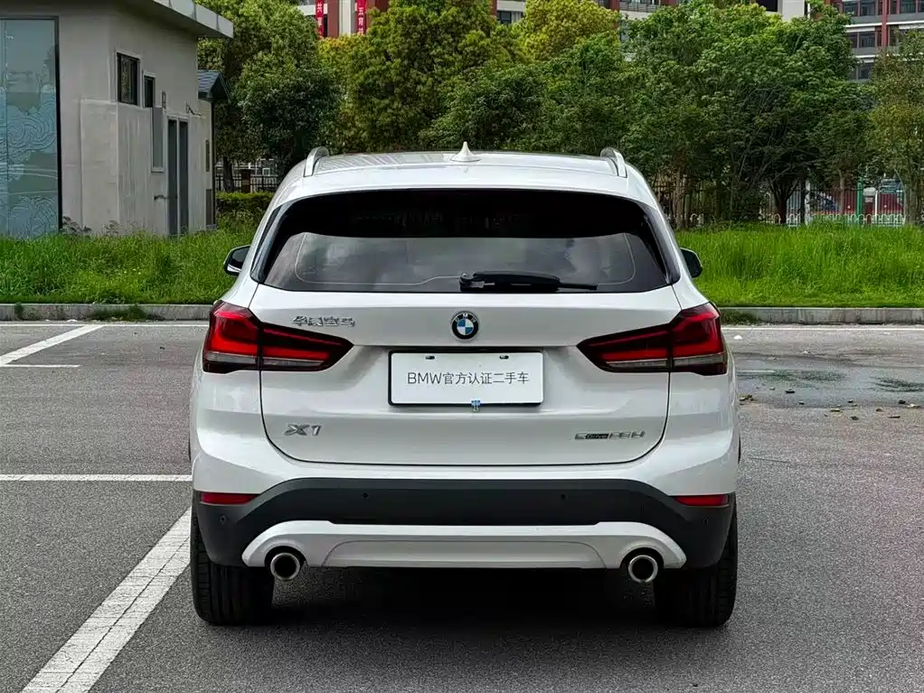 BMW X1 2022 sDrive25Li Leading фото 5