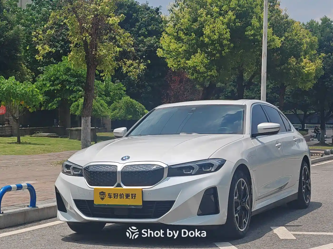BMW i3 2025 eDrive 35 L