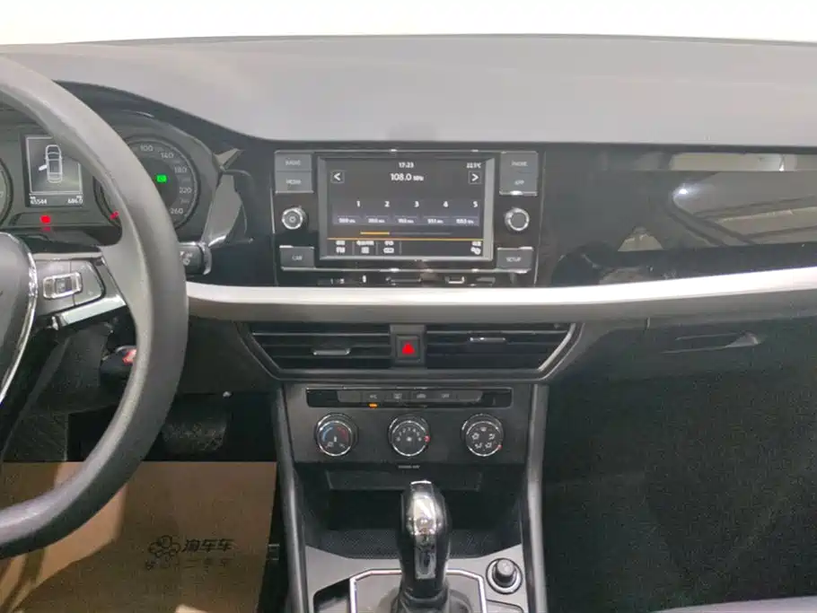 Volkswagen Lavida 2019 1.5L Automatic Comfort Edition China VI фото 13