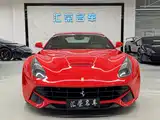 صورة 2 - Ferrari F12berlinetta