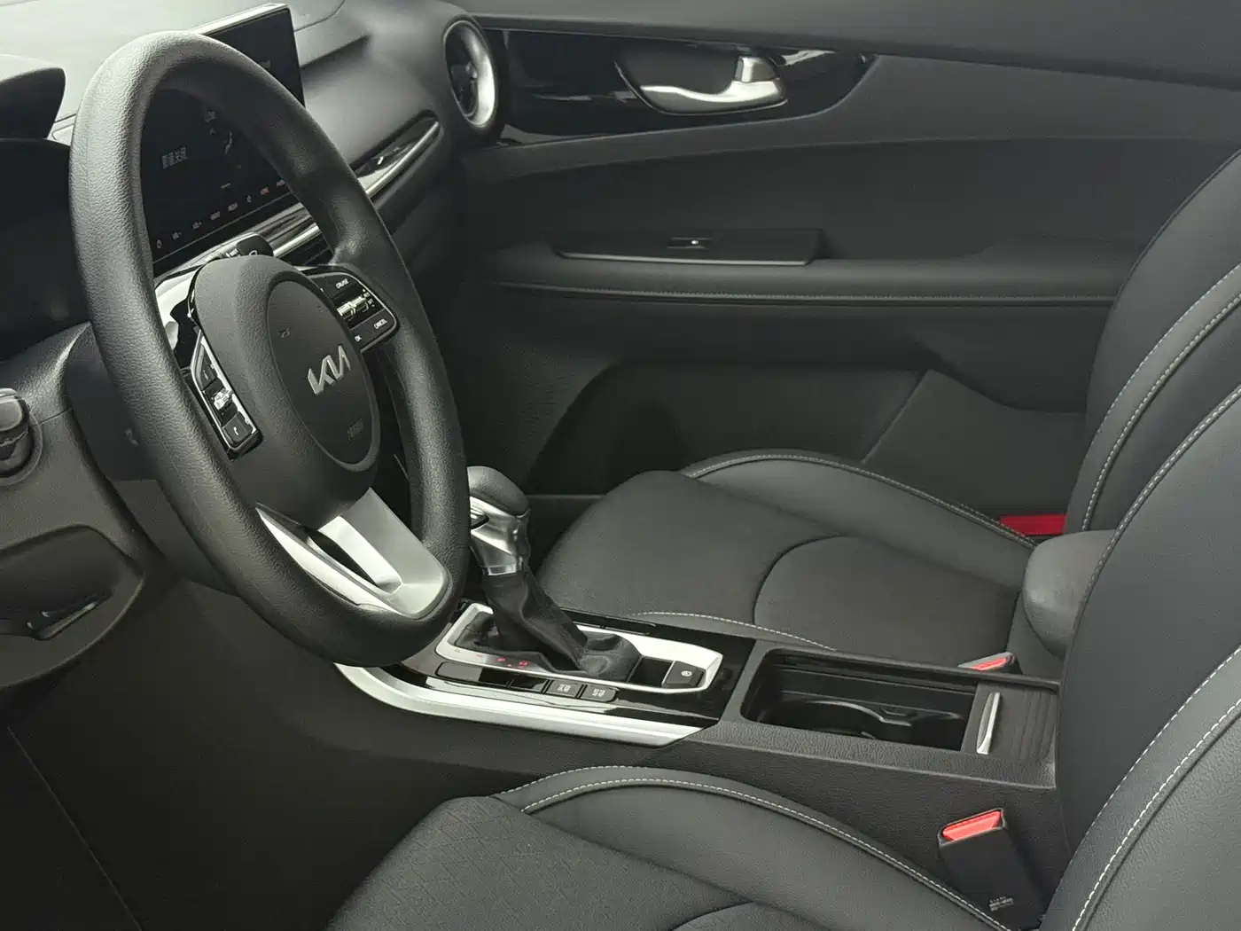 Kia K3 2021 1.5L CVT Fashion Edition фото 19