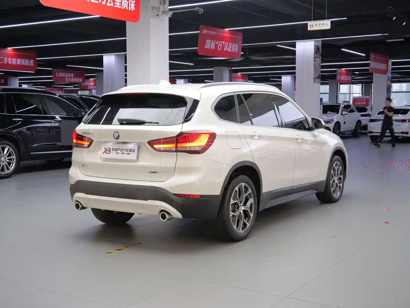 BMW X1 2021 sDrive25Li Leading фото 6