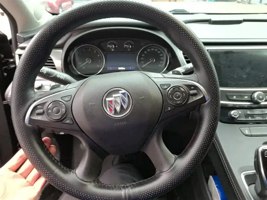 Buick LaCrosse 2022 552T Luxury фото 14