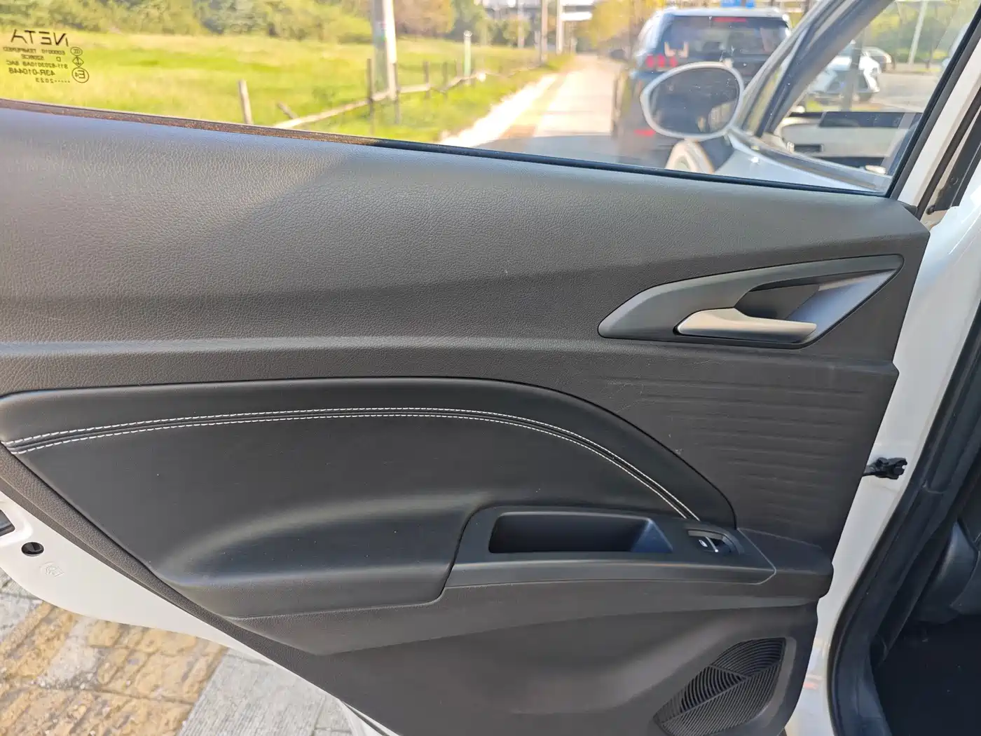 Nezha Auto Nezha V 2023 2022 Tide 300 Lite Ternary Lithium