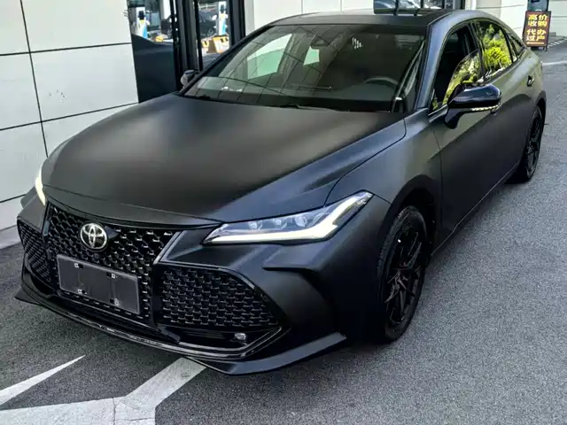 Toyota Avalon 2.5L, Люкс