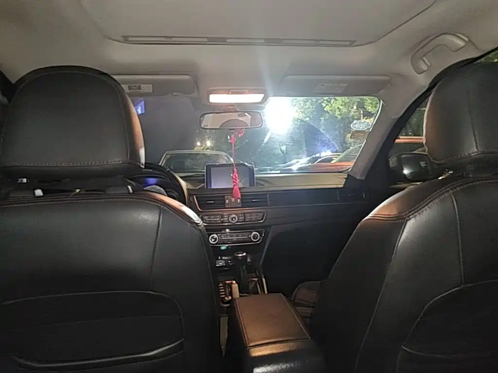 Dongfeng Fengxing Jingyi S50 2017 2017 1.5L Manual Premium