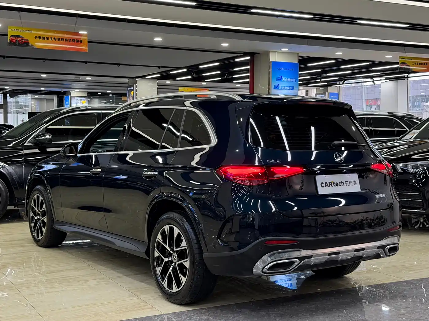 MERCEDES-BENZ GLC