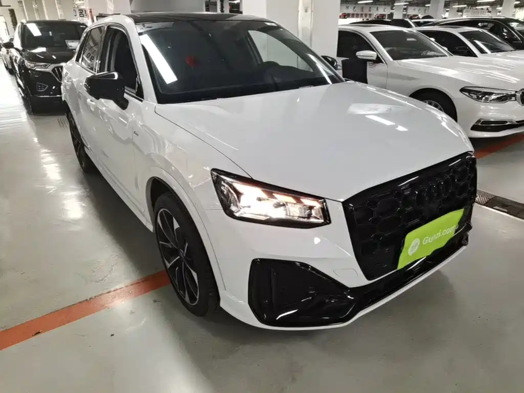 Audi Q2L 2024 2023 35TFSI Luxury Sport