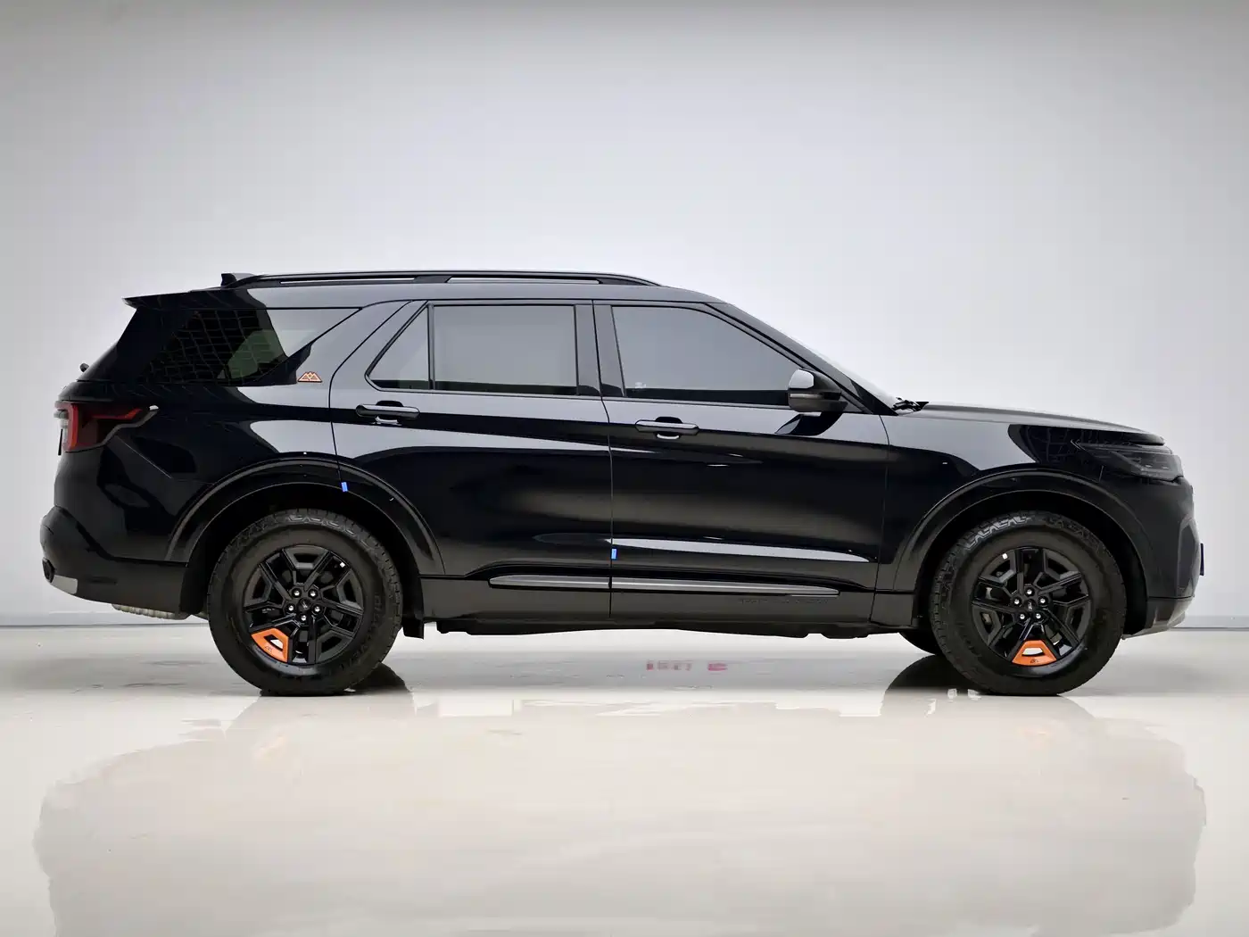 Ford Explorer 2025 2024 2.3T EcoBoost Kunlun Summit Edition 6-seater