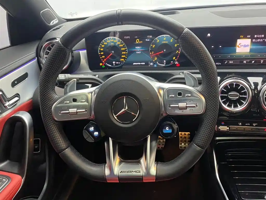 Mercedes-Benz CLA AMG 2023 AMG CLA 35 4MATIC фото 14