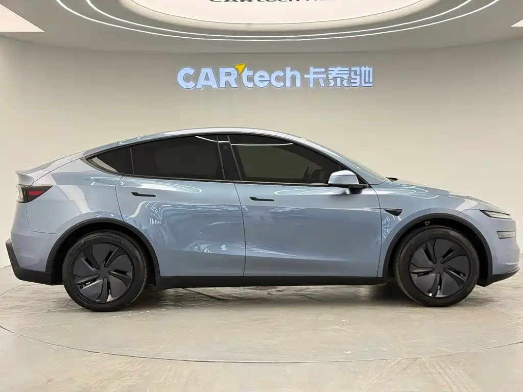 Tesla Model Y 2026 2026 Long Range Rear-Wheel Drive