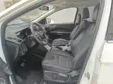Фото 15 - Ford Kuga