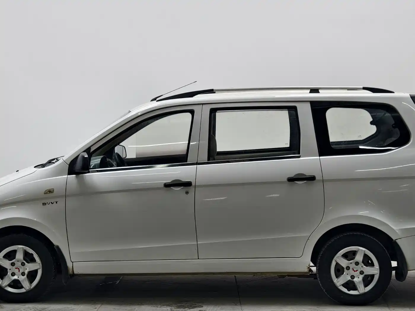 Wuling Motors Wuling Hongguang 2015 2015 1.5L S Basic China V