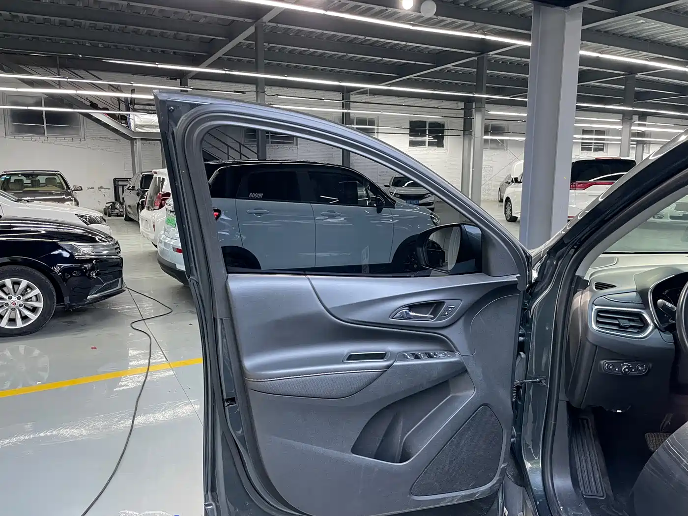 Chevrolet Equinox 2018 535T Automatic Control Edition фото 10