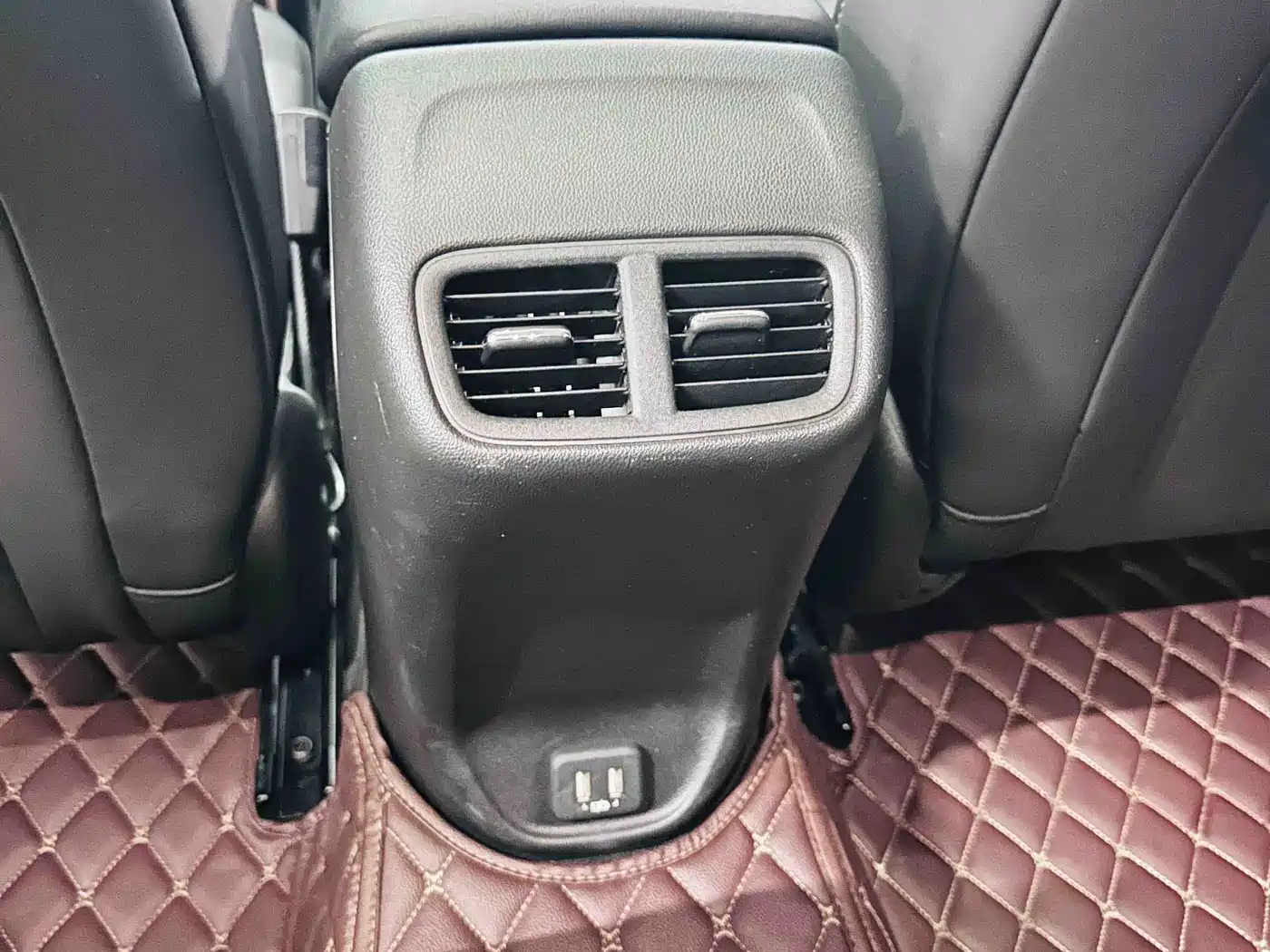 Buick Regal 2024 25T Ultra Comfort Edition фото 19