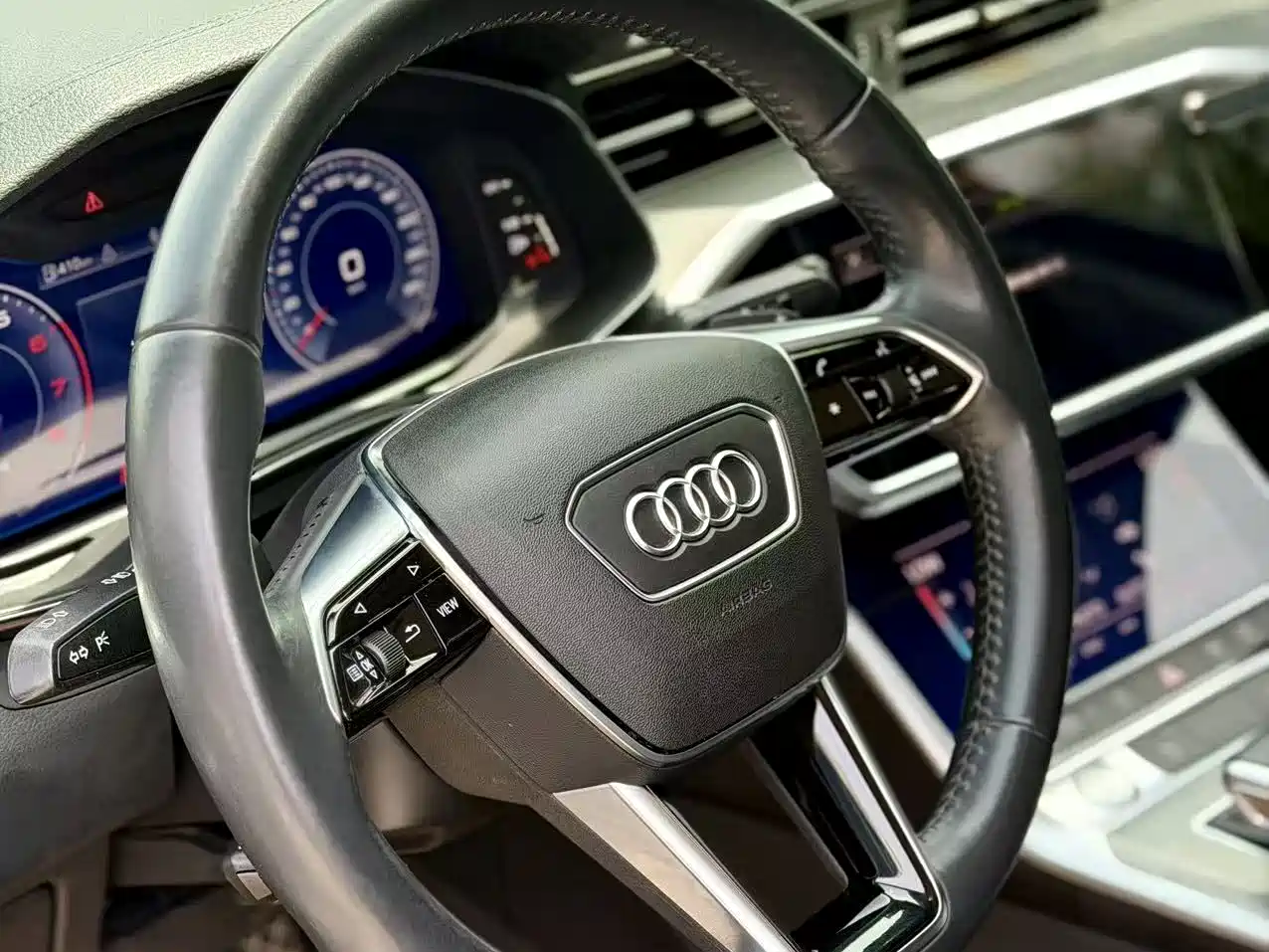 Audi A6L 2020 40 TFSI Luxury Elegance фото 6