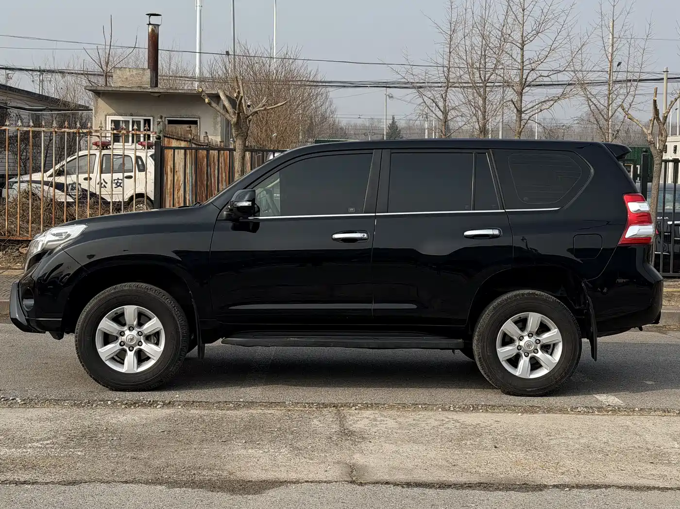 Toyota Prado 2015 2.7L Automatic Standard фото 8