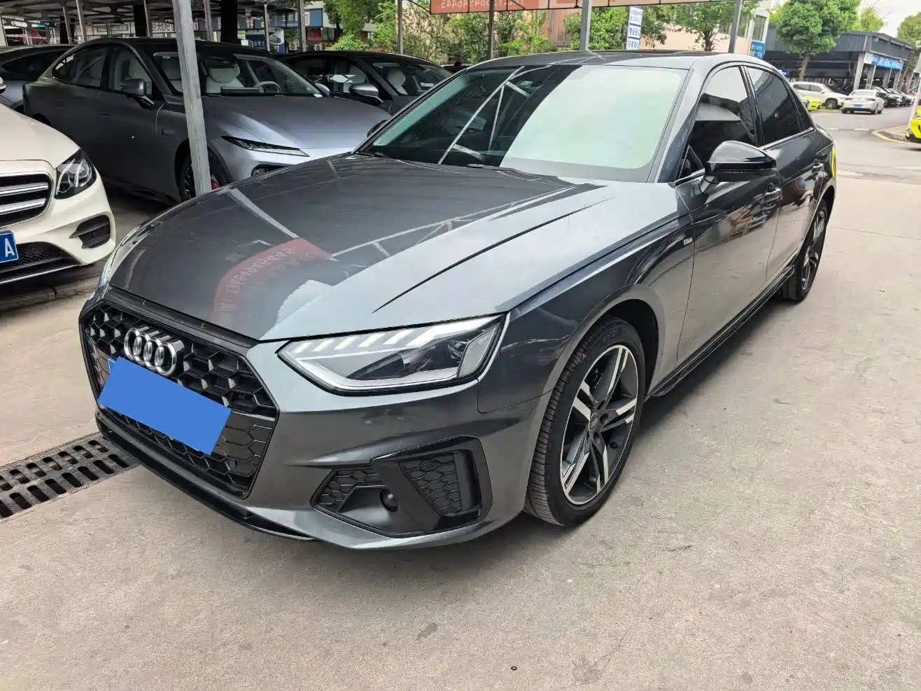 Audi A4L 2022 40 TFSI Luxury Dynamic фото 3