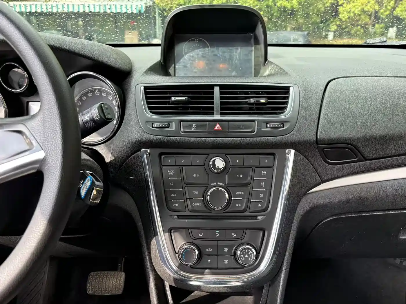 Buick Encore 2014 1.4T Automatic 2WD Urban Elite фото 11