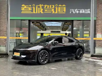 Zeekr 007