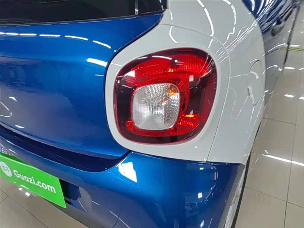 smart forfour 2017 2016 1.0L 52kW Agile Edition