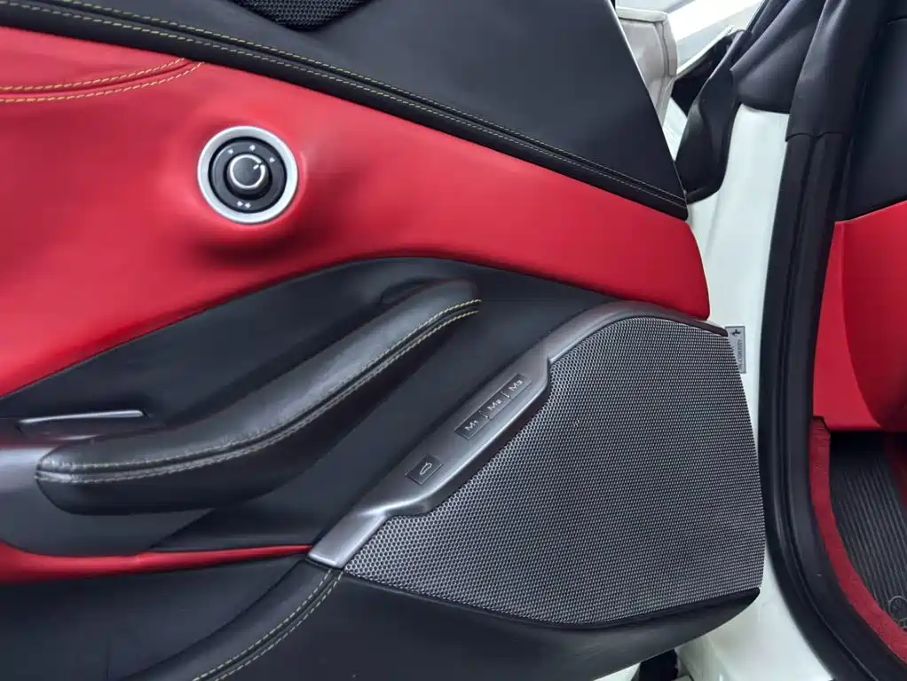Ferrari Portofino 2019 2018 Model 3.9T