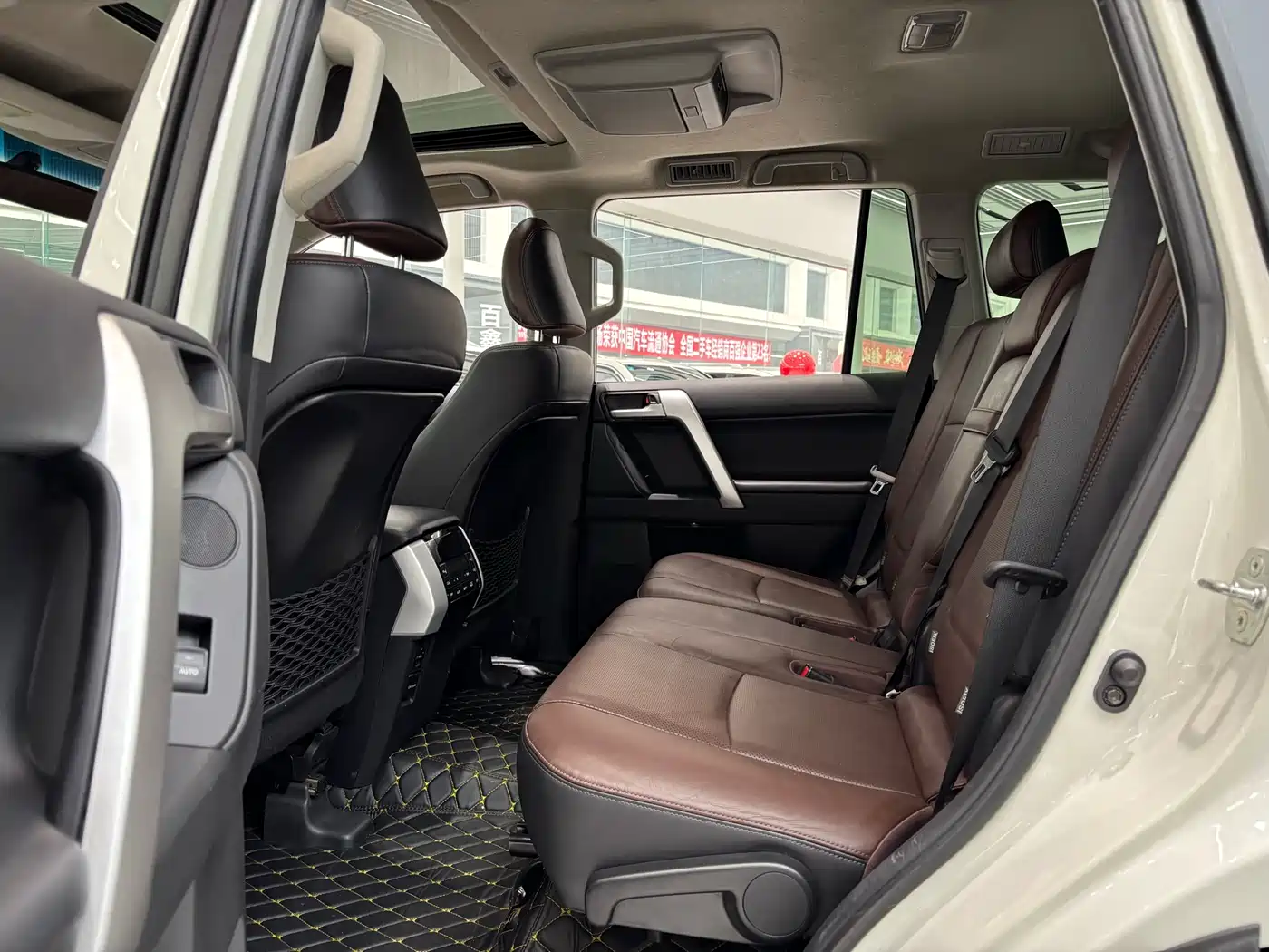 Toyota Prado 2018 3.5L Automatic TX-L NAVI Rear-mounted Spare Tire фото 6