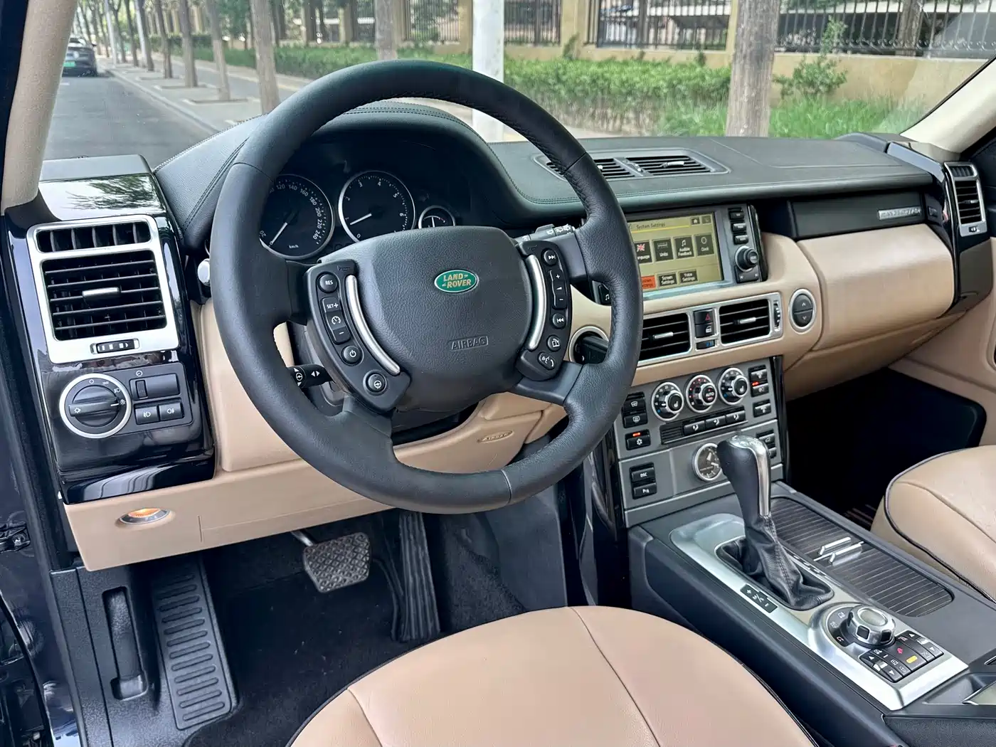 Land Rover Range Rover 2007 Model V8 4.4 фото 9