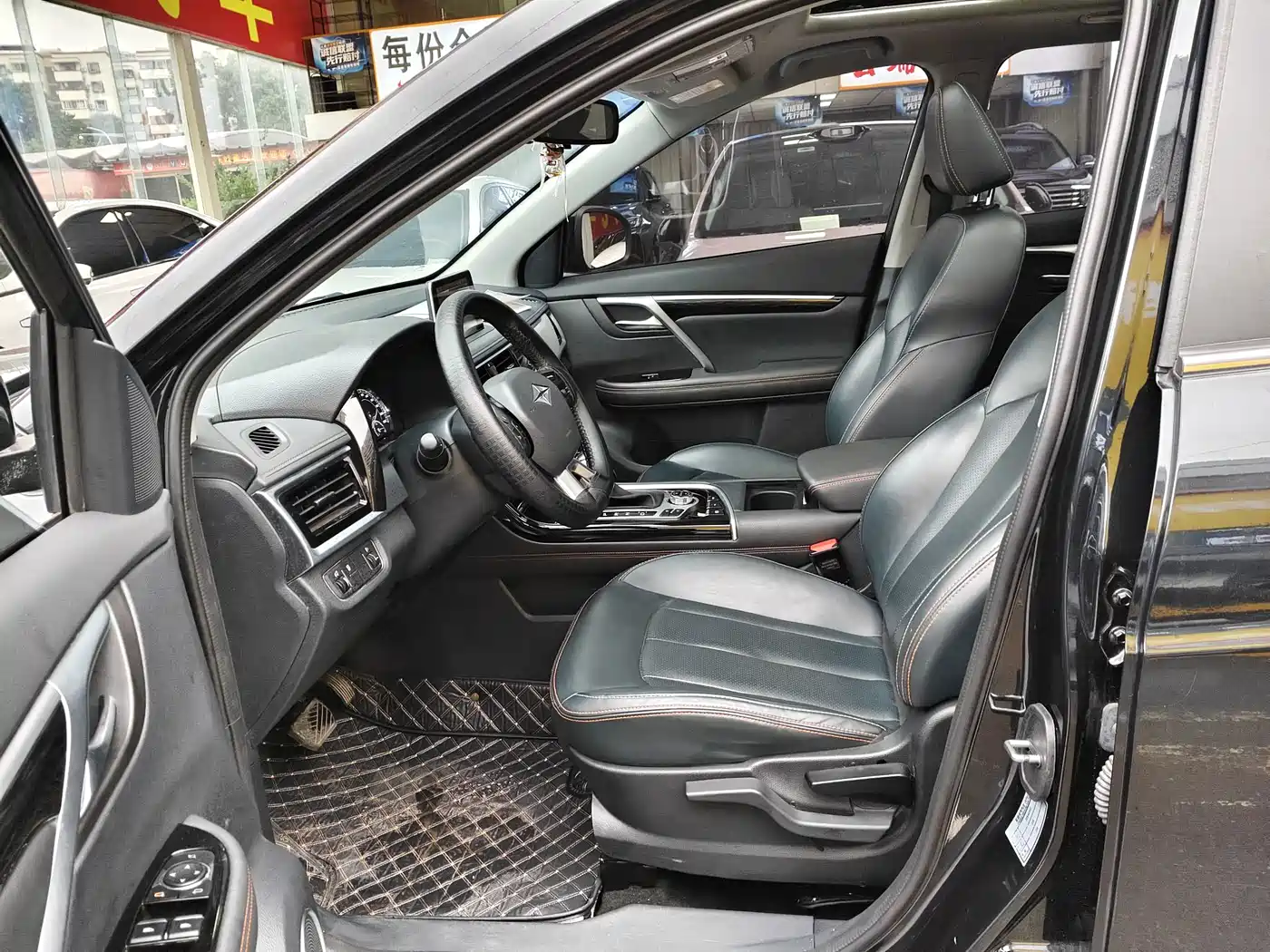 BAIC Ruixiang X5 2022 2021 1.5T Automatic Elite 5-Seater
