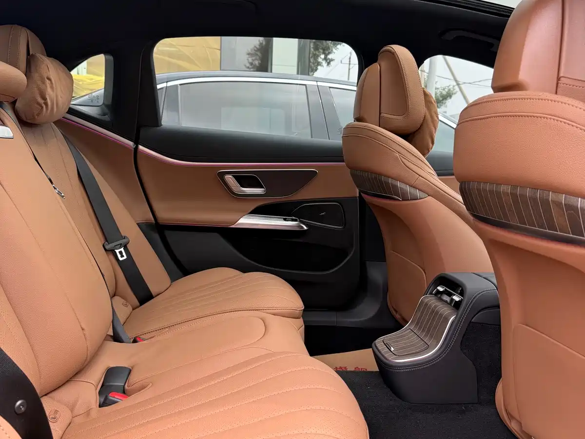 Mercedes-Benz E-Class 2026 2025 E 300 L Fashion