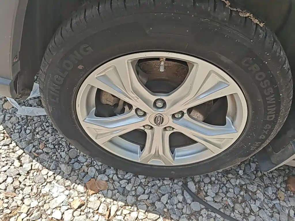 Bisu Auto Bisu T5 2017 2017 1.5T Manual Luxury